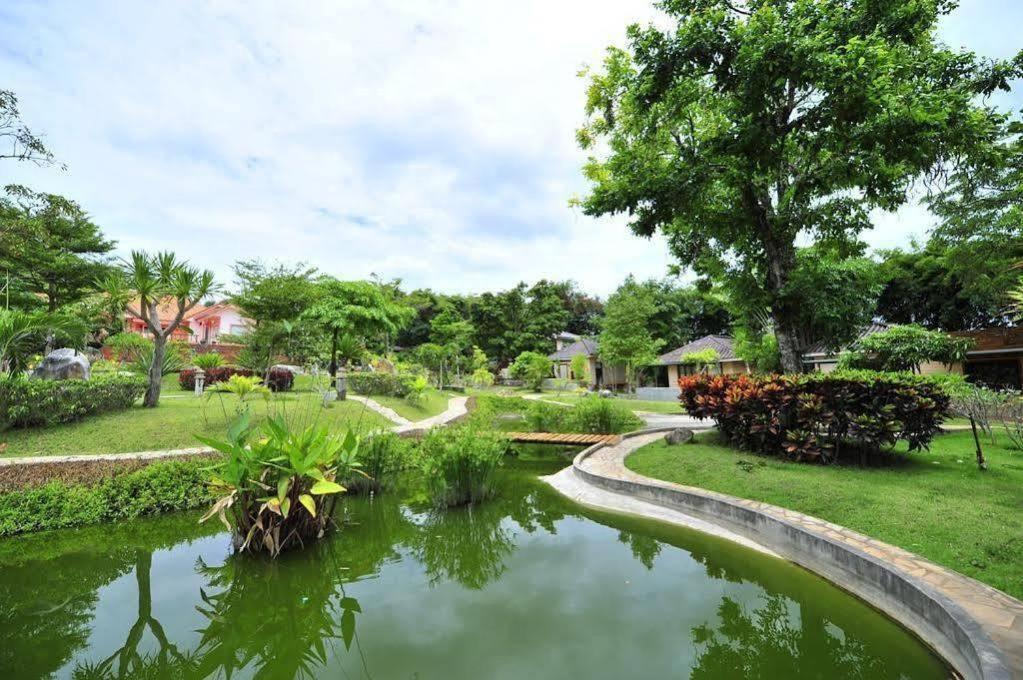 Dusit Talai Resort Mu Si Dış mekan fotoğraf