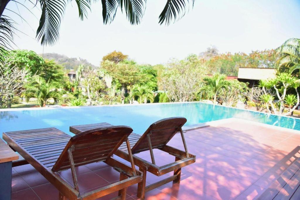 Dusit Talai Resort Mu Si Dış mekan fotoğraf
