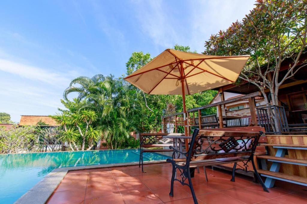 Dusit Talai Resort Mu Si Dış mekan fotoğraf