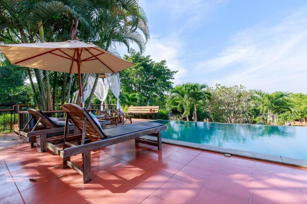 Dusit Talai Resort Mu Si Dış mekan fotoğraf