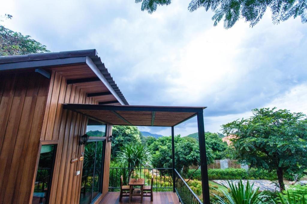 Dusit Talai Resort Mu Si Dış mekan fotoğraf